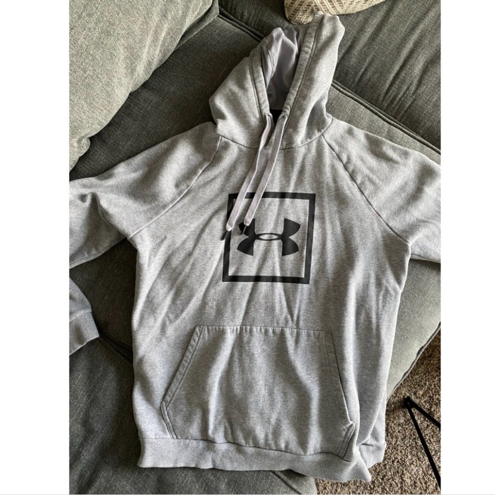 Under Armour hoodie